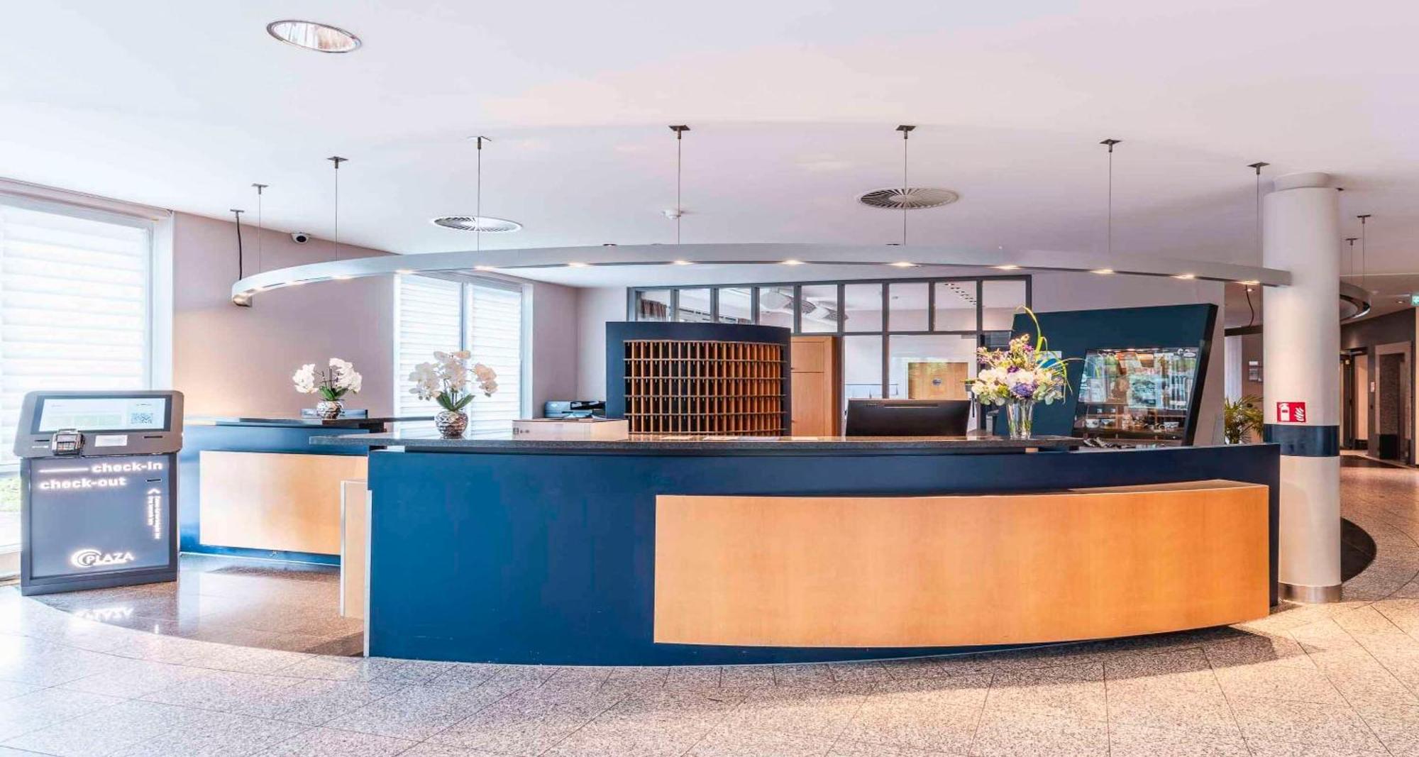 Best Western Hotel Heidehof Херманнсбург Экстерьер фото